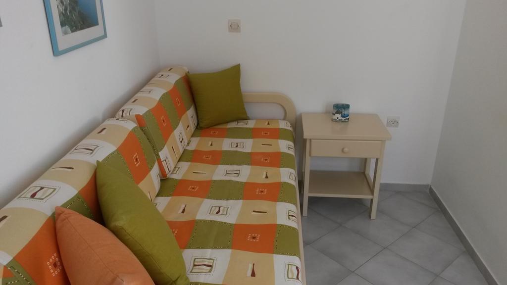 Antonia Studios Naousa  Room photo